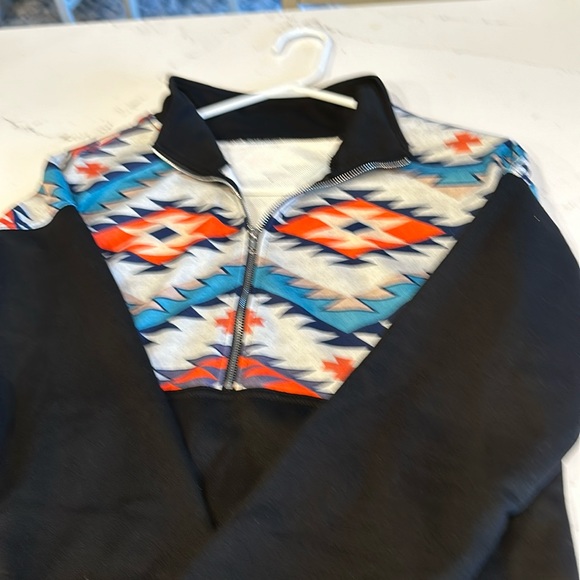 Women’s quarter zip Aztec Western pullover. Size S. Black With Aztec Yoke - Picture 3 of 6